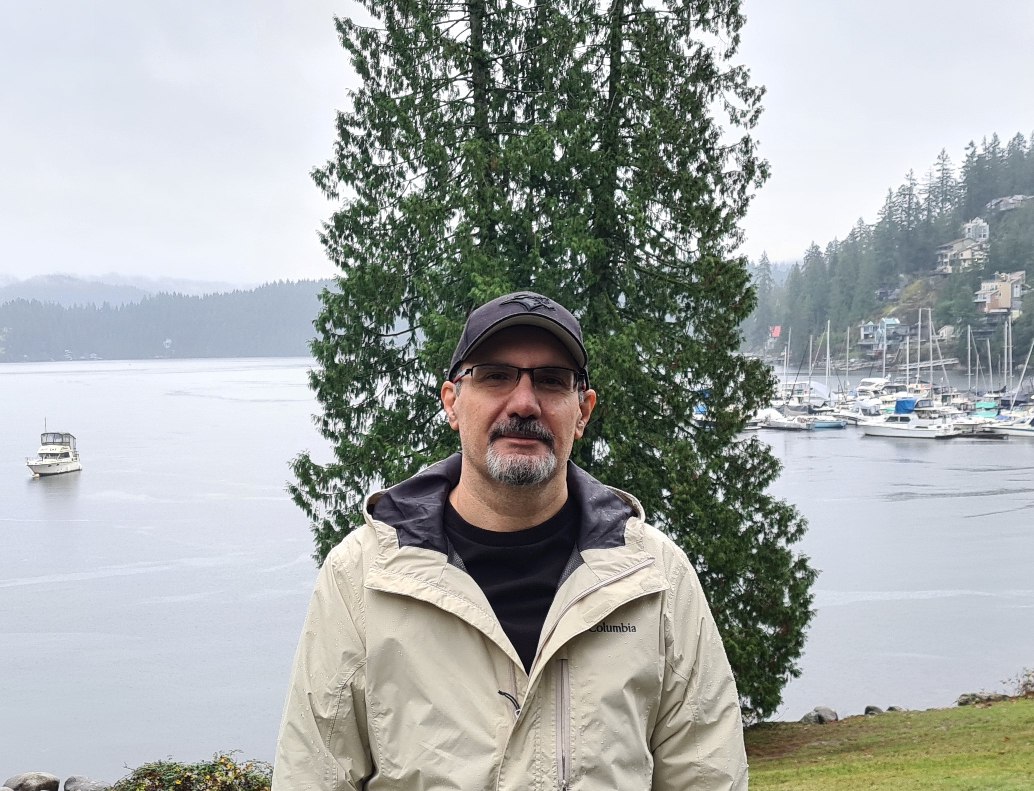 پرانتز و بازگشت به کلک خیال فارسی